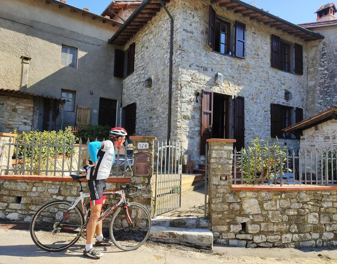 Cara House Tuscany - Zona Lucca Chiatri Exteriör bild